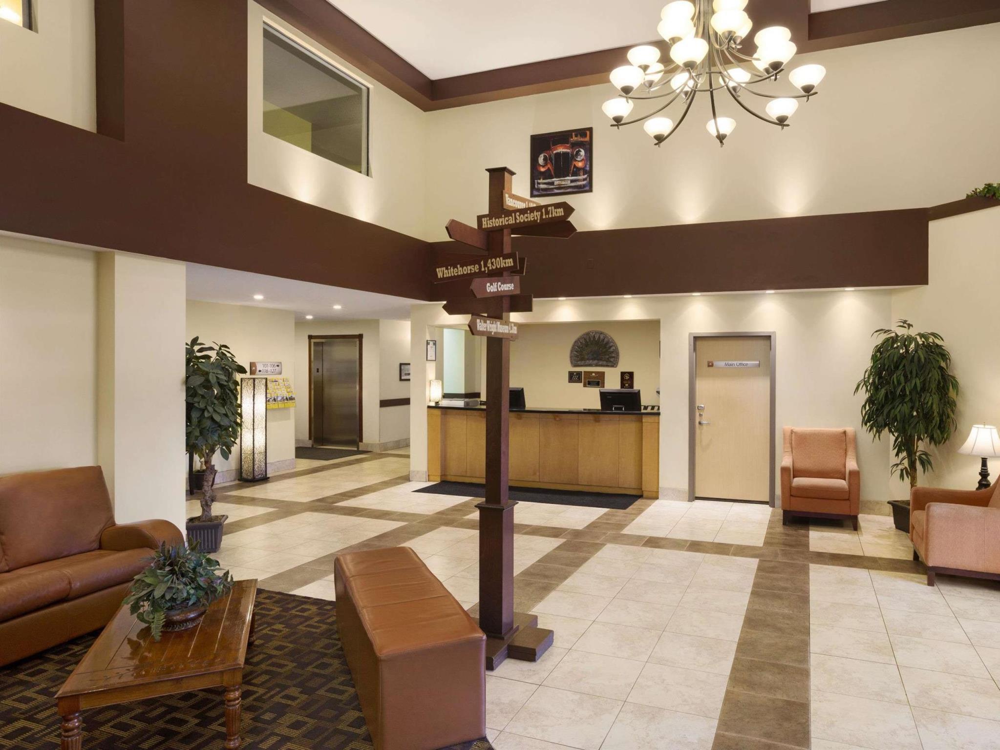 Days Inn By Wyndham Dawson Creek Exterior foto